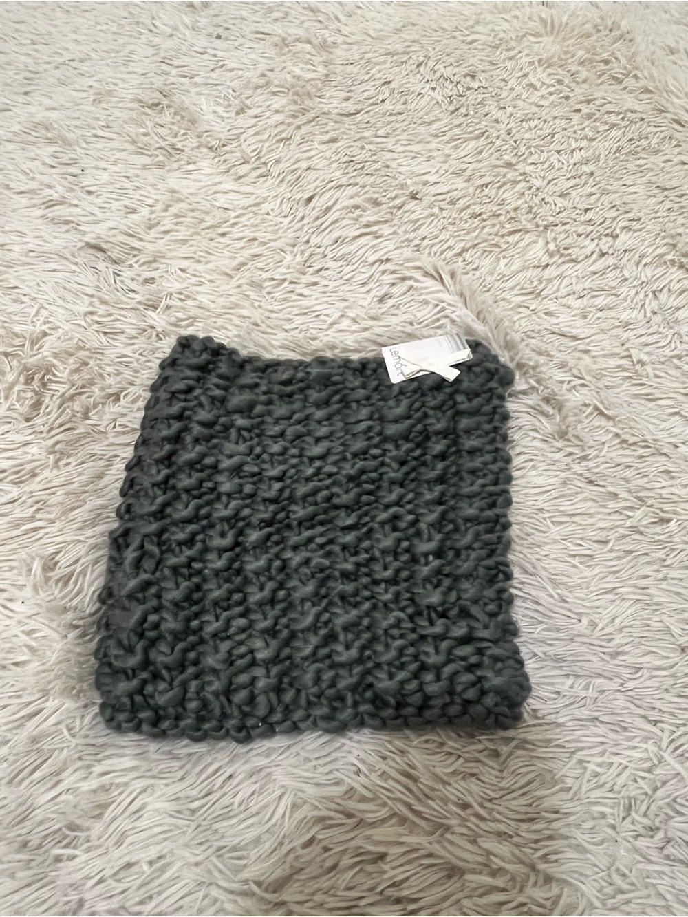 Lemon Chunky Knit Dark Gray Scarf